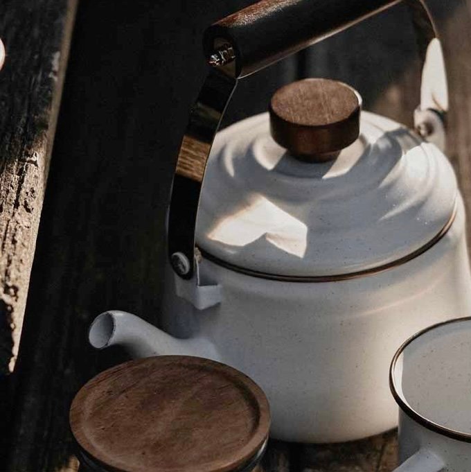 Camp Cooking with Barebones_Eggshell