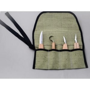 4 Woodcarving Knives in Tool Roll