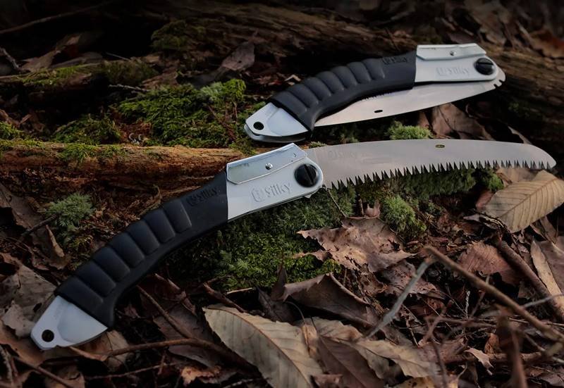 Silky Super Accel New 21cm Curved Folded Unfolded